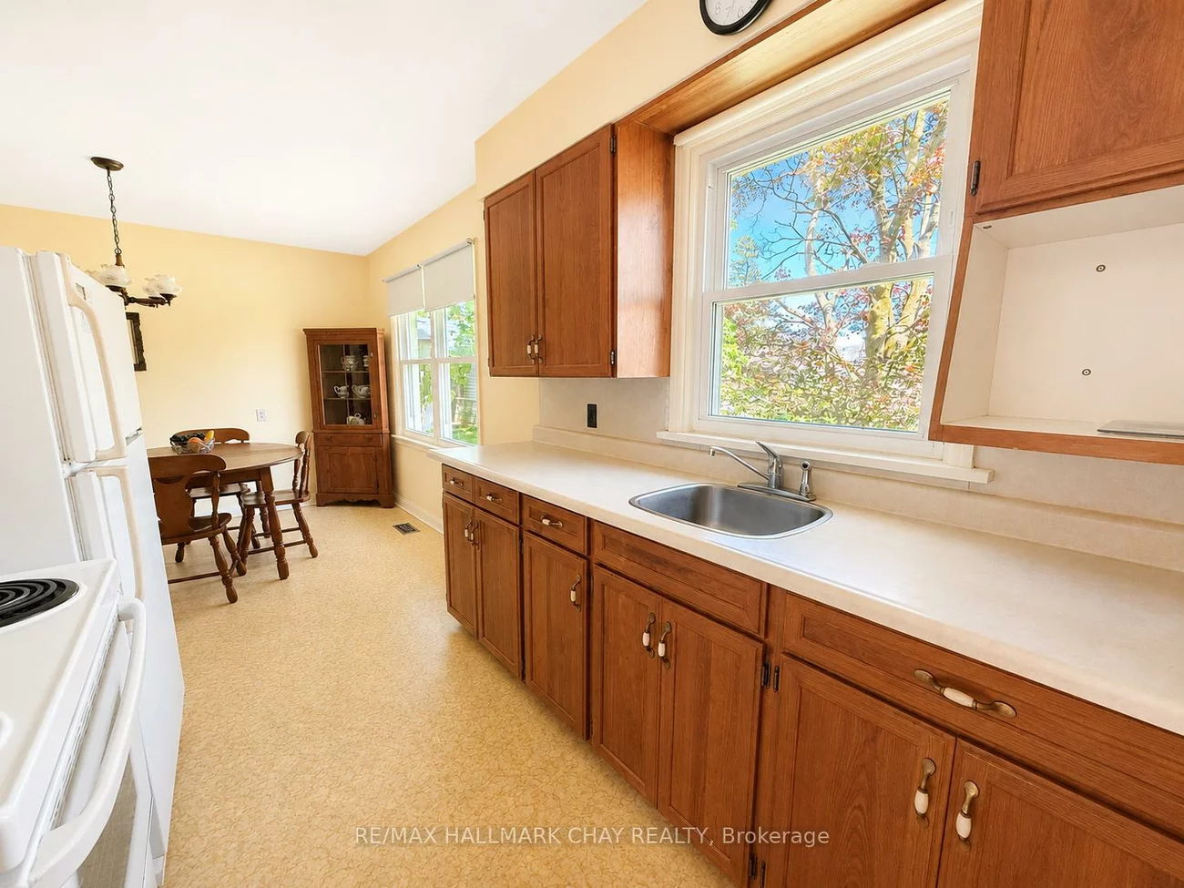 121, Rodney, Codrington, Barrie