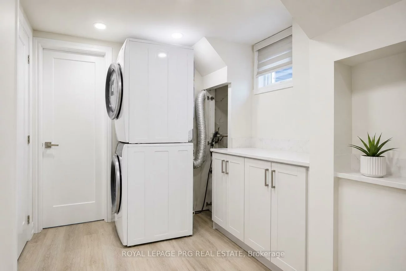 263, Cook, Grove East, Barrie