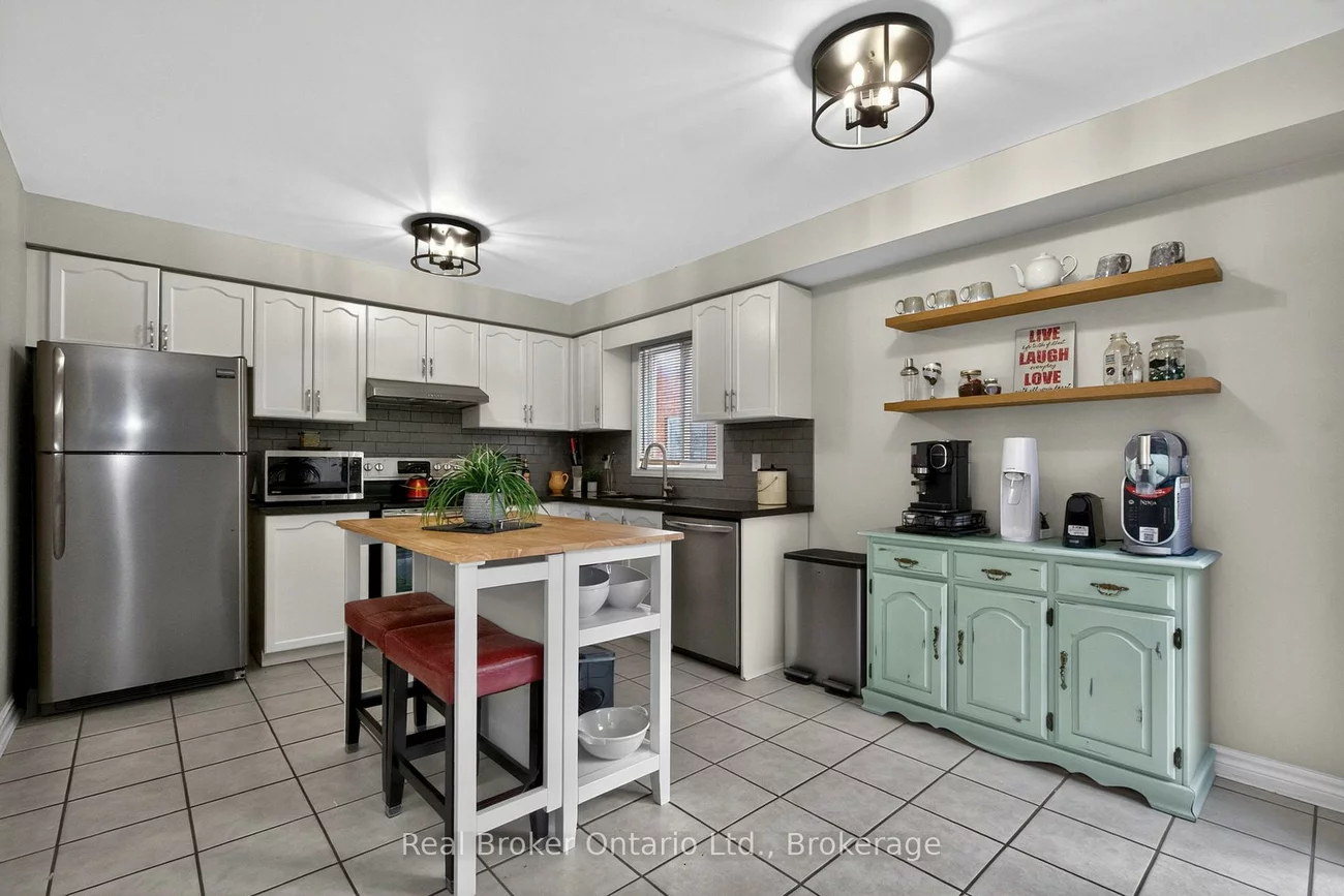 94, Golden Meadow, Bayshore, Barrie