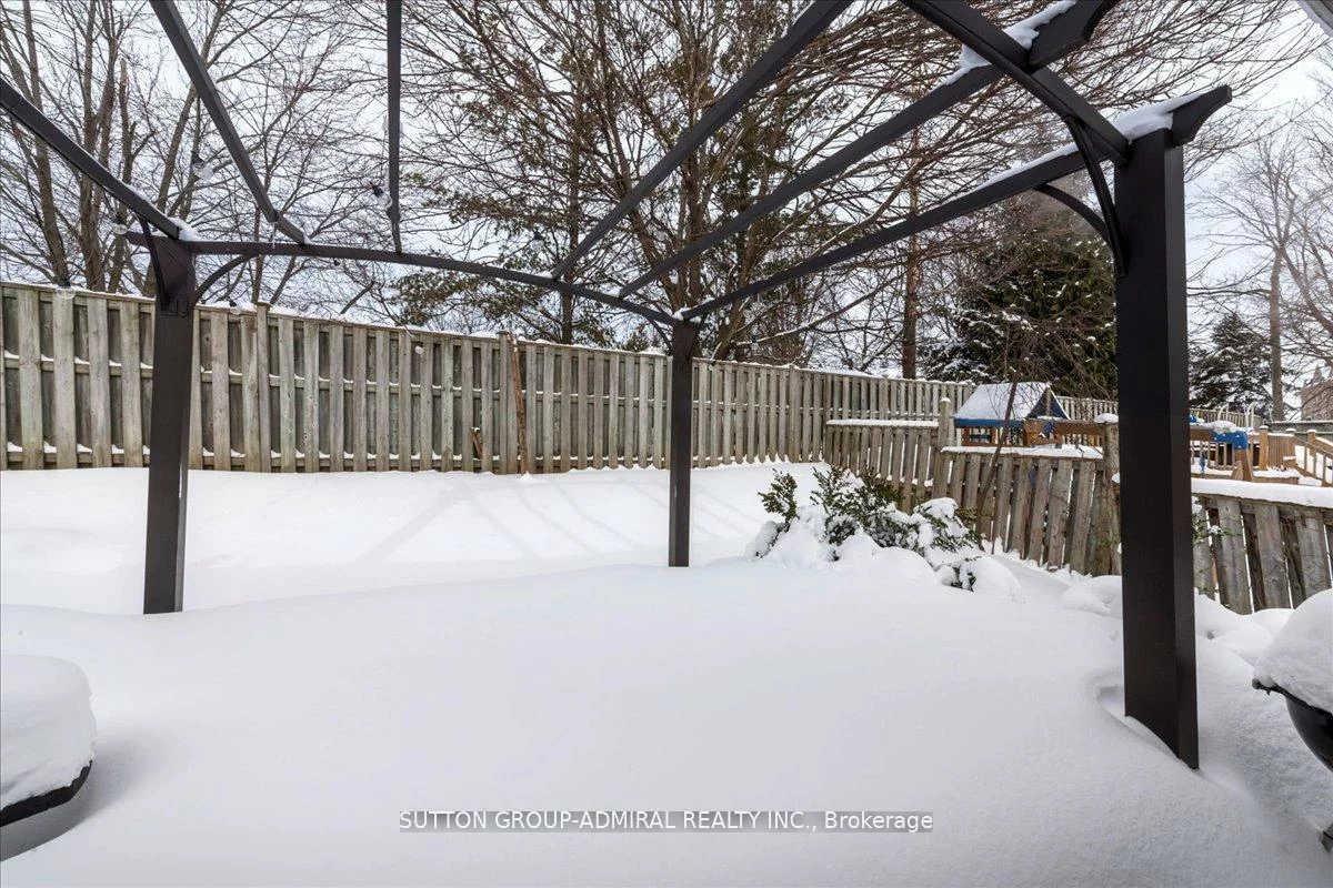 64, Copeman, Painswick North, Barrie