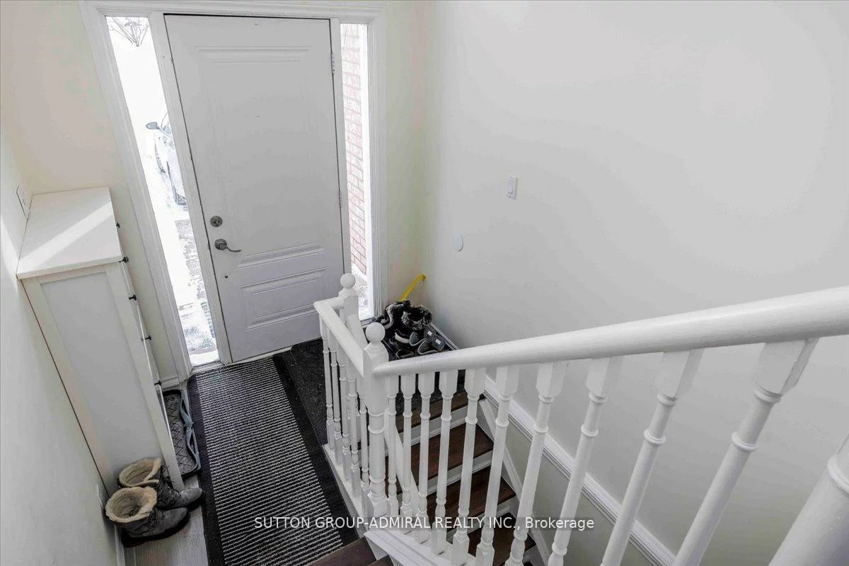 64, Copeman, Painswick North, Barrie