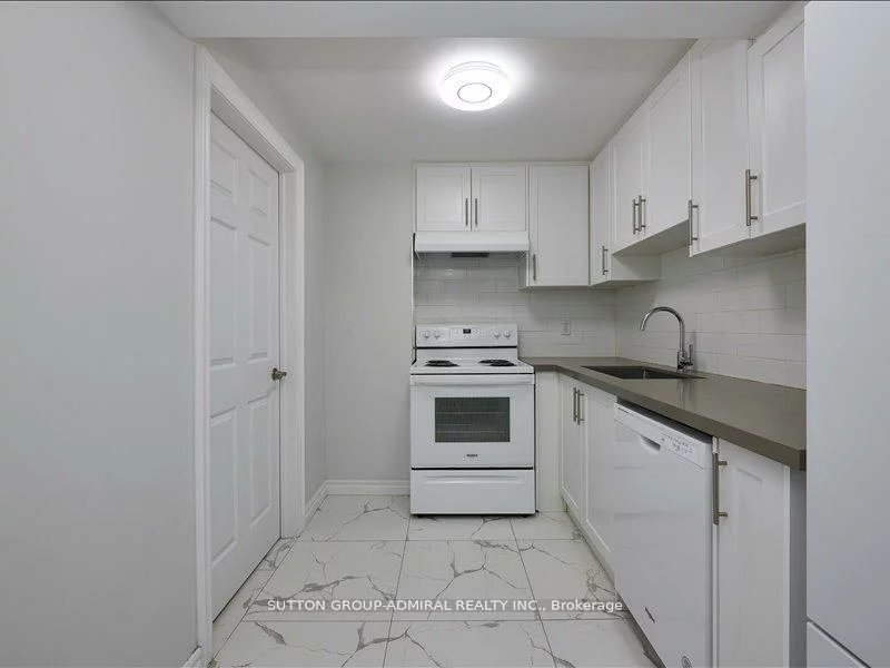 64, Copeman, Painswick North, Barrie