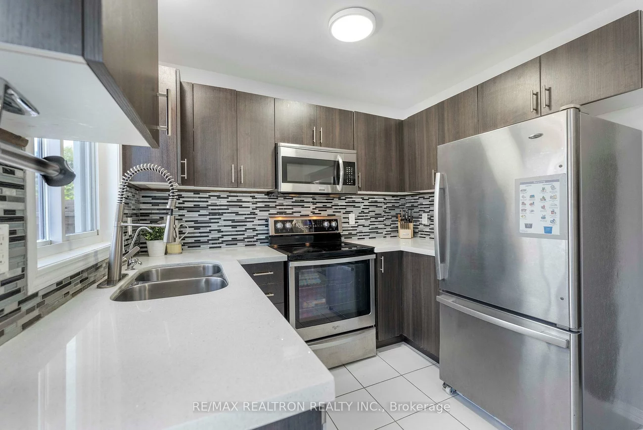 25, ROBINSON, Allandale, Barrie