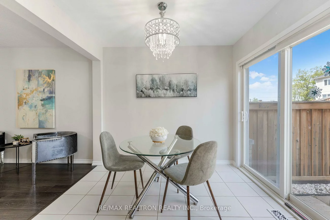 25, ROBINSON, Allandale, Barrie