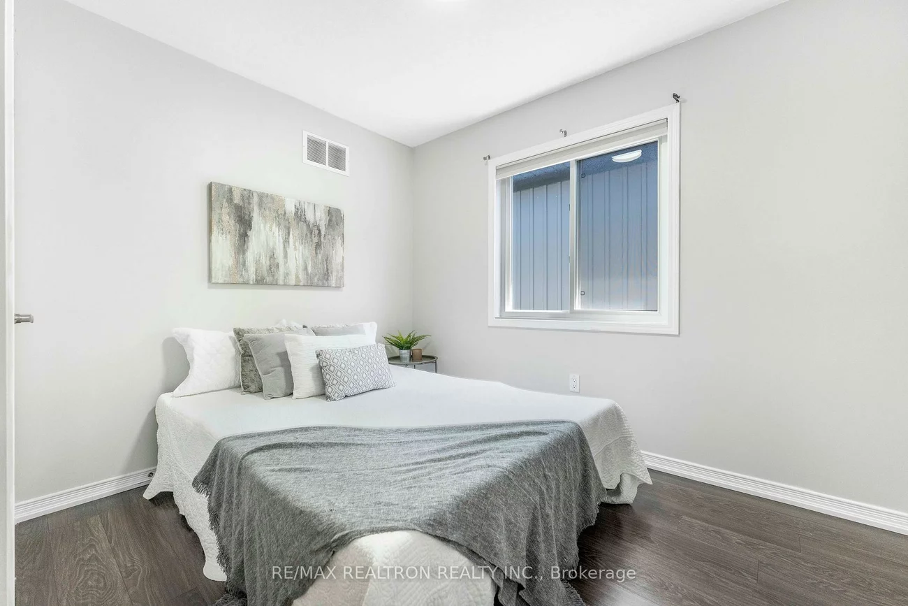 25, ROBINSON, Allandale, Barrie
