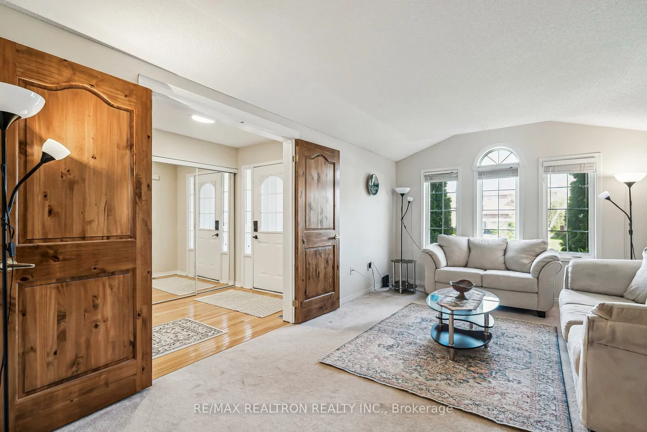 50, Holly Meadow, Holly, Barrie