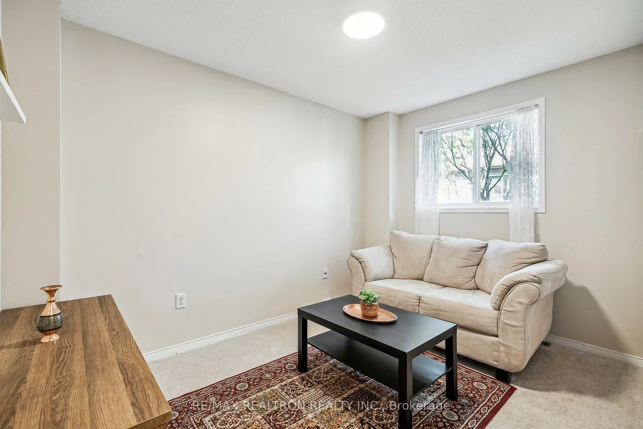 50, Holly Meadow, Holly, Barrie