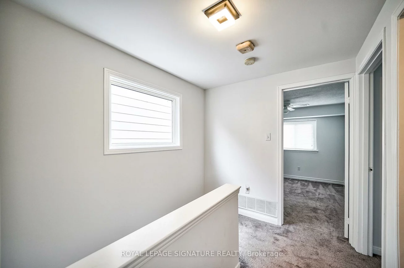 16, Christie, Letitia Heights, Barrie