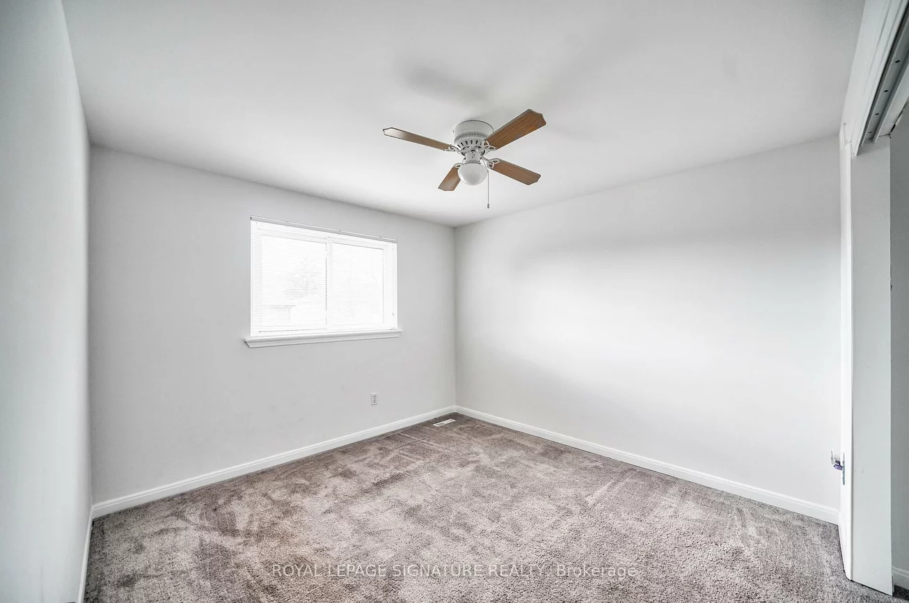 16, Christie, Letitia Heights, Barrie