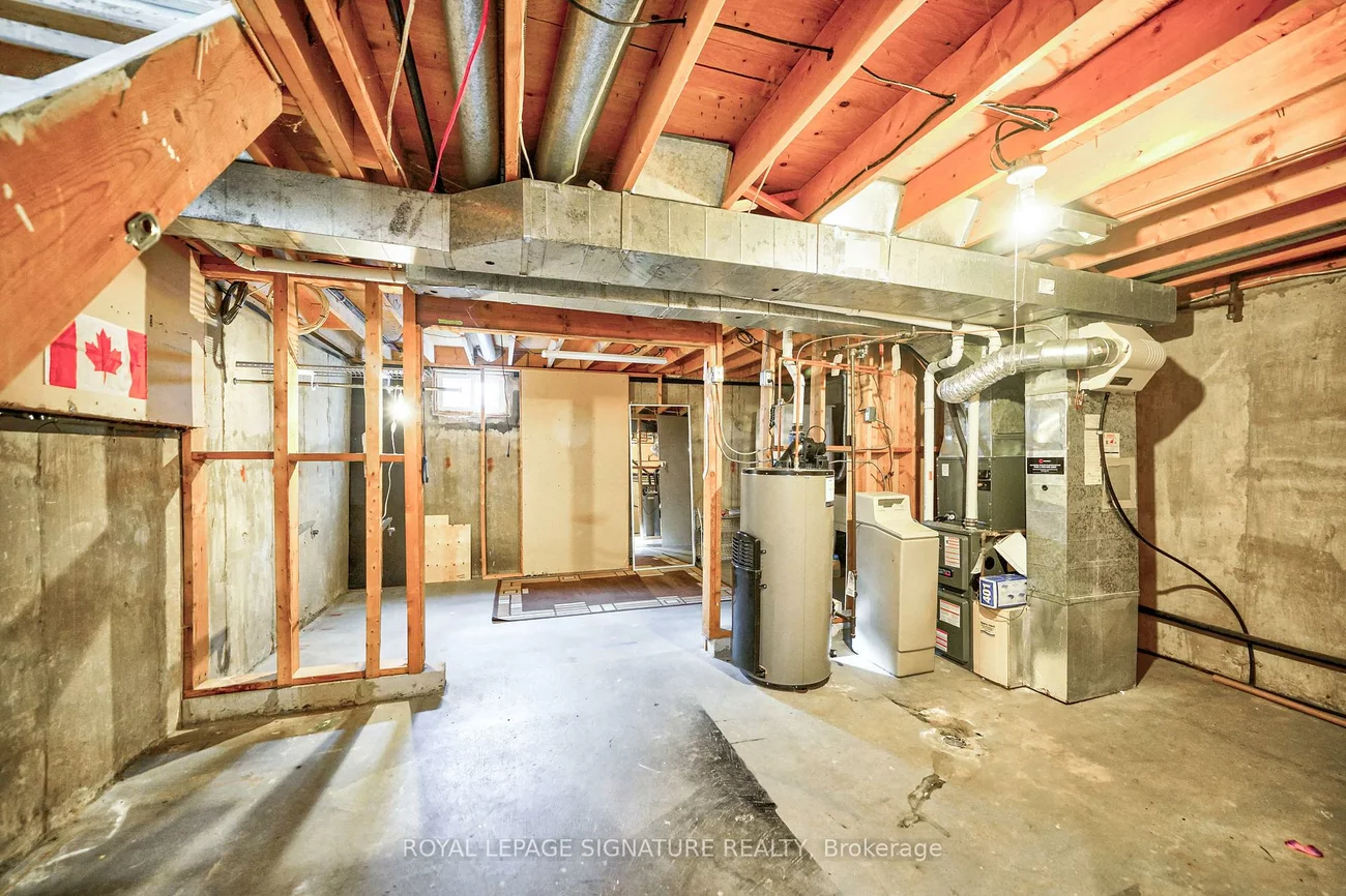16, Christie, Letitia Heights, Barrie