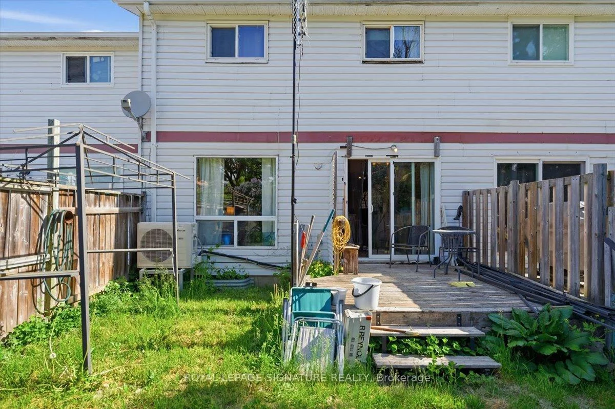 54, Scott, Letitia Heights, Barrie