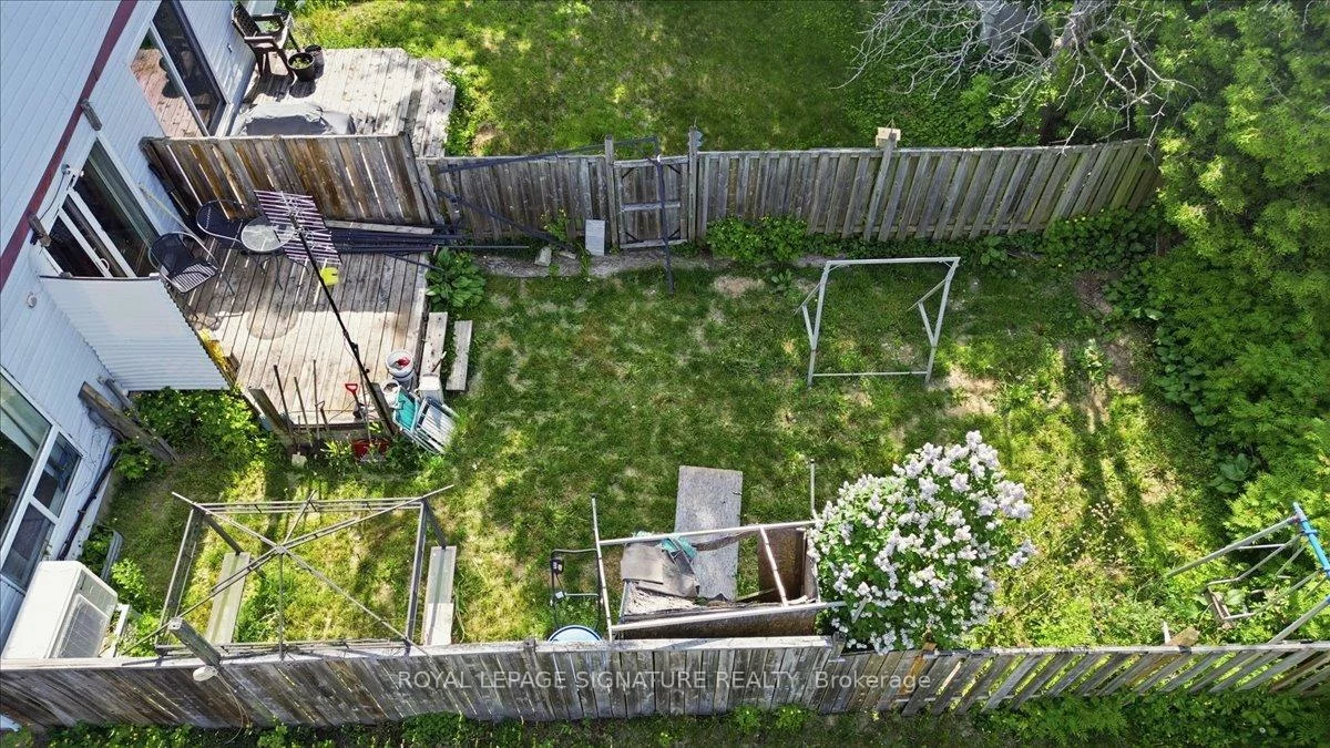 54, Scott, Letitia Heights, Barrie