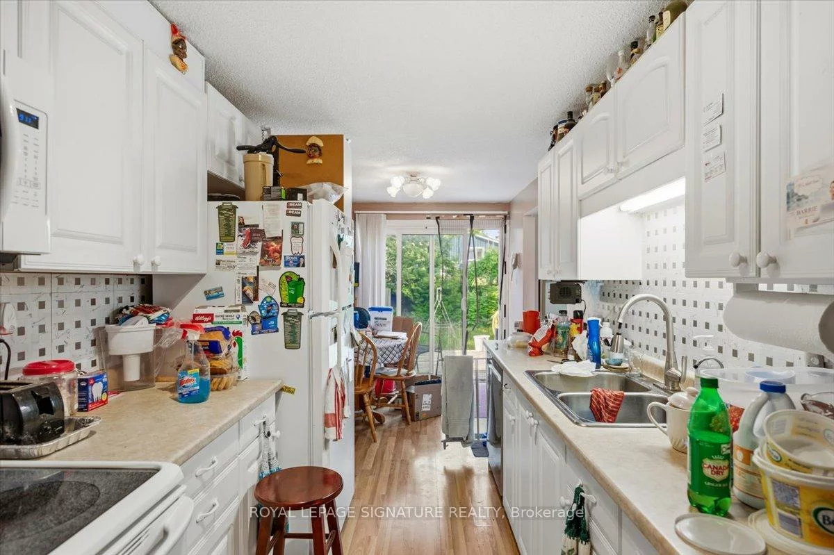 54, Scott, Letitia Heights, Barrie