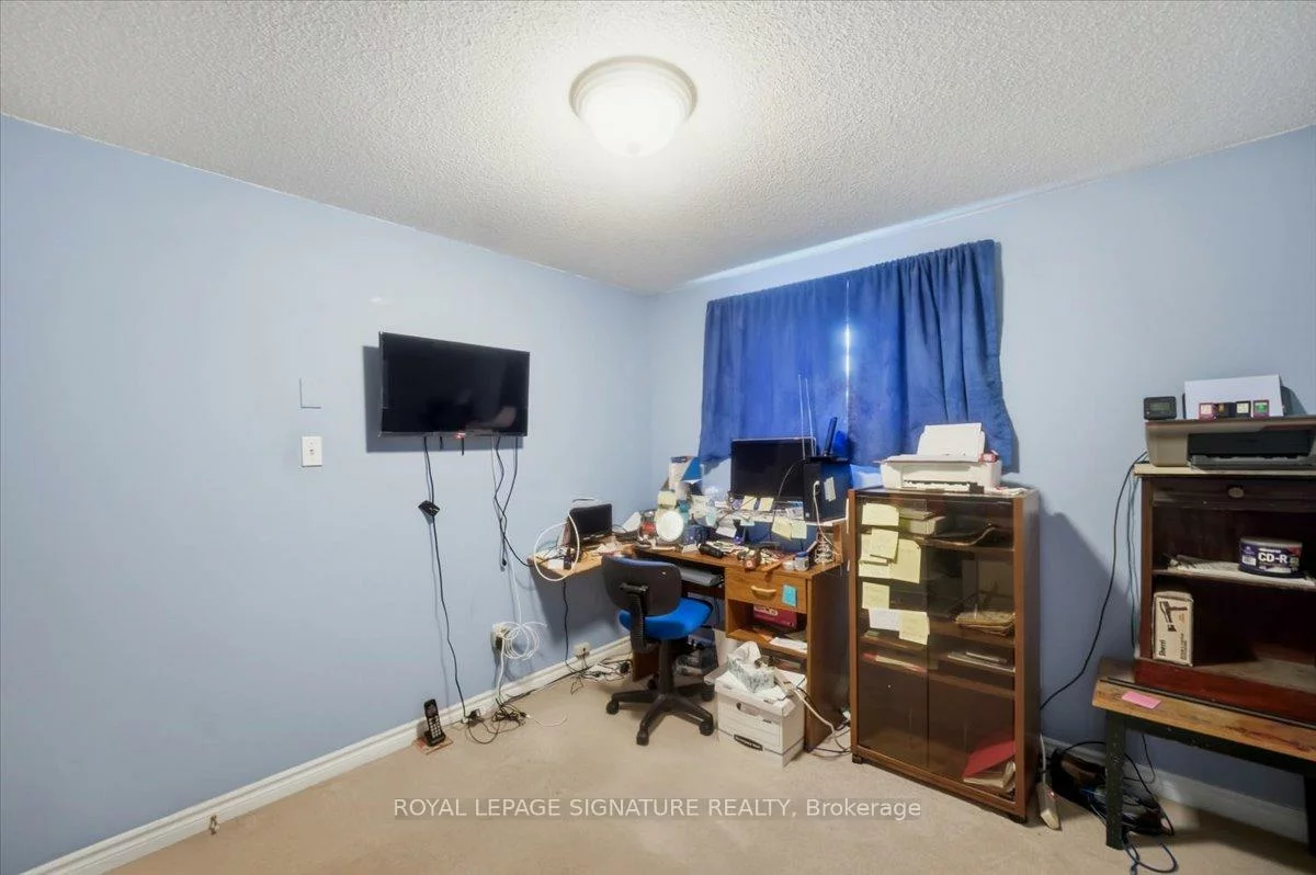 54, Scott, Letitia Heights, Barrie