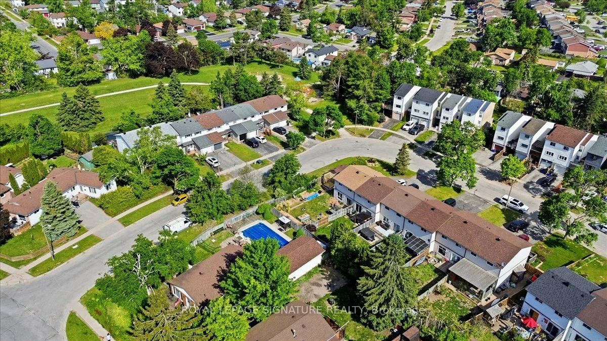 54, Scott, Letitia Heights, Barrie