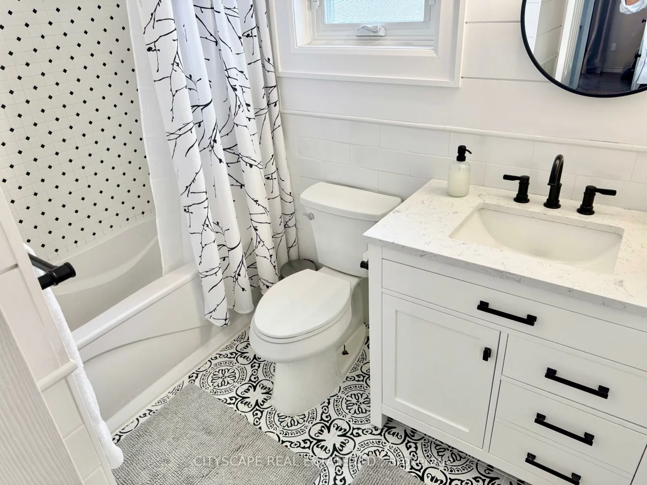 189, Churchland, Holly, Barrie