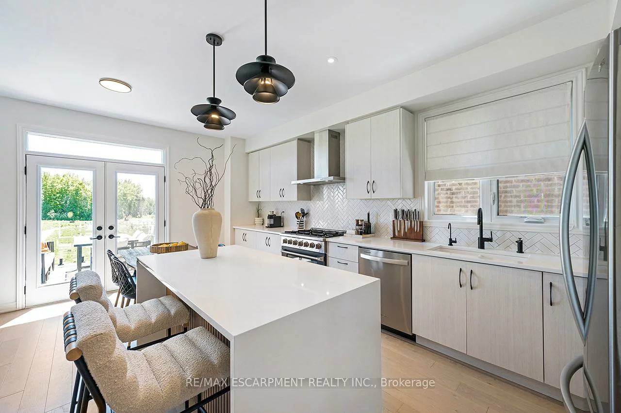 42, Shepherd, Rural Barrie Southeast, Barrie