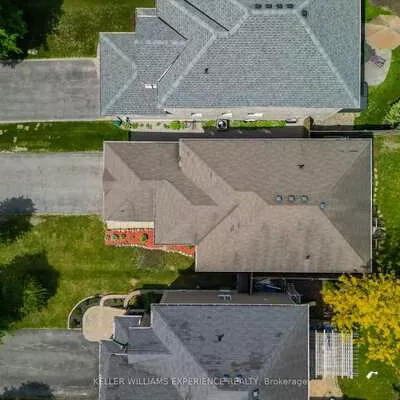 57, Parisian, Innis-Shore, Barrie