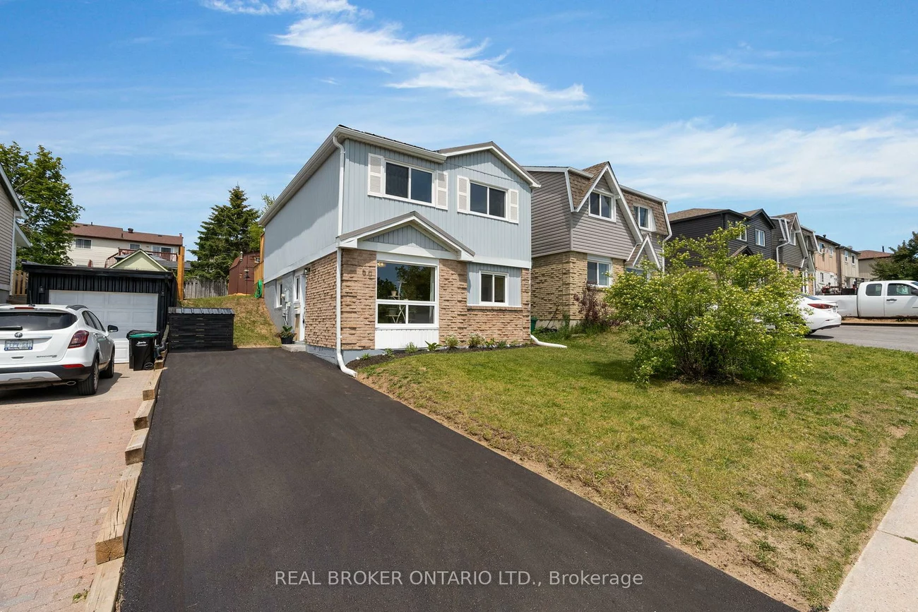 50, Browning, Letitia Heights, Barrie