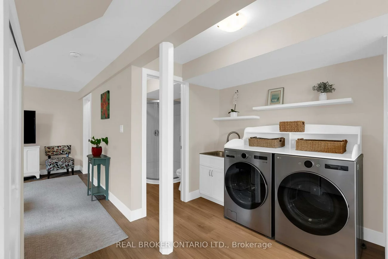 50, Browning, Letitia Heights, Barrie