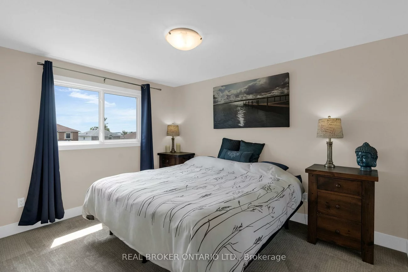 50, Browning, Letitia Heights, Barrie