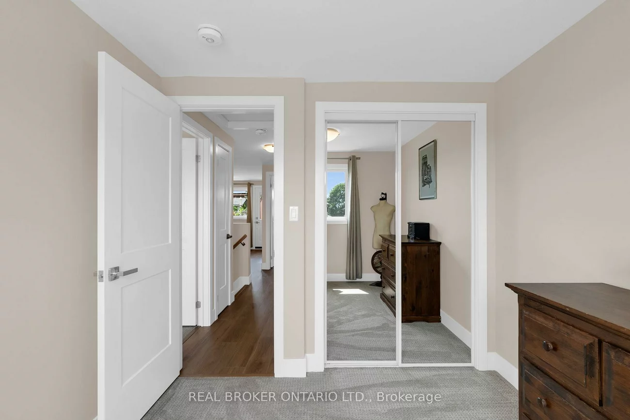 50, Browning, Letitia Heights, Barrie