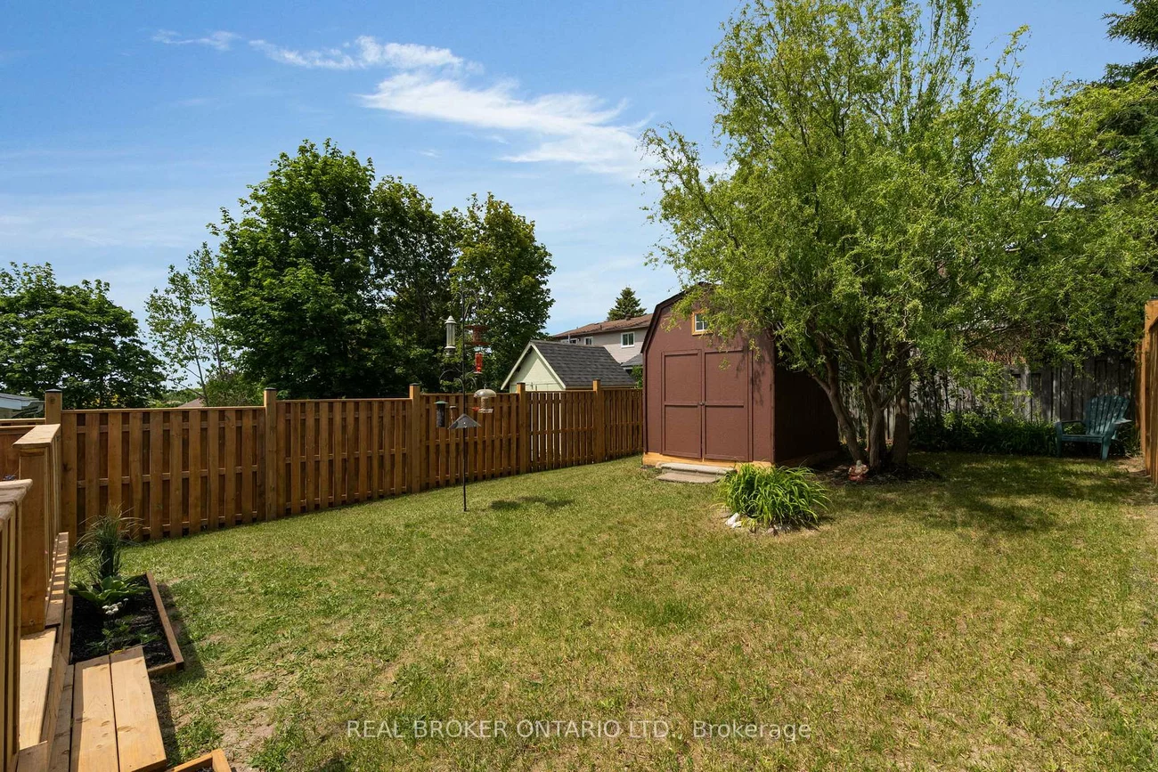 50, Browning, Letitia Heights, Barrie