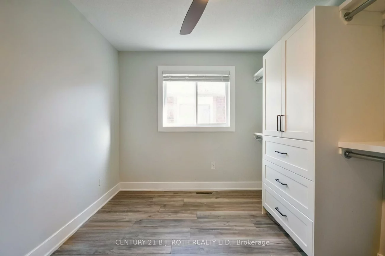 27, Claire, Painswick South, Barrie