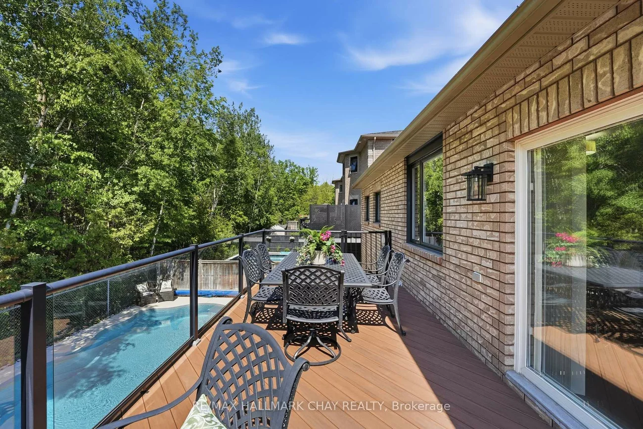 50, Thicketwood, Painswick South, Barrie