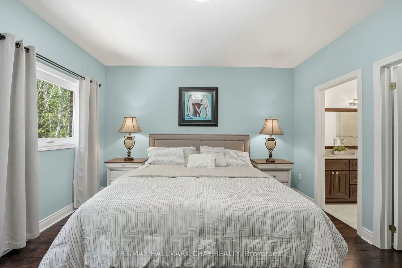 50, Thicketwood, Painswick South, Barrie