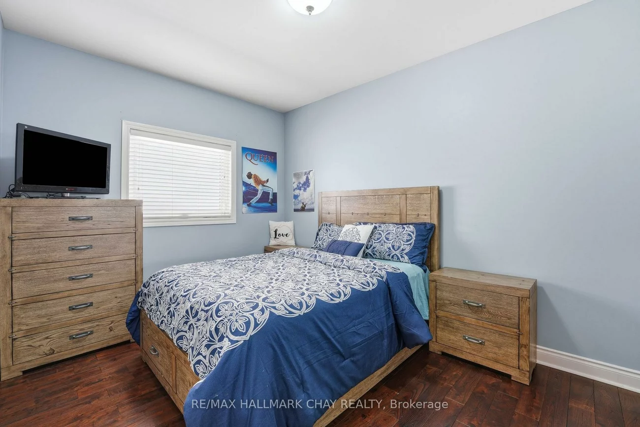 50, Thicketwood, Painswick South, Barrie
