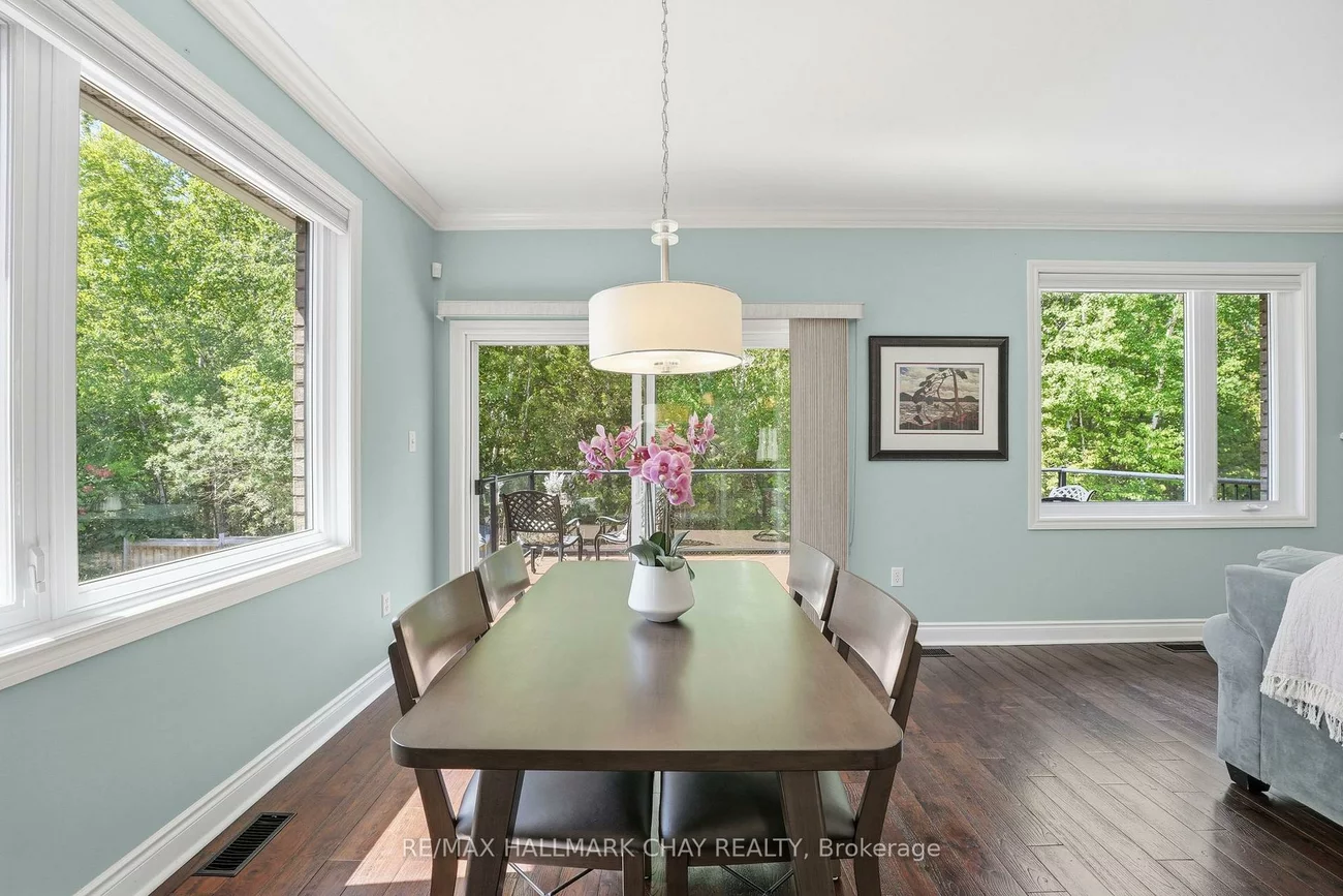 50, Thicketwood, Painswick South, Barrie
