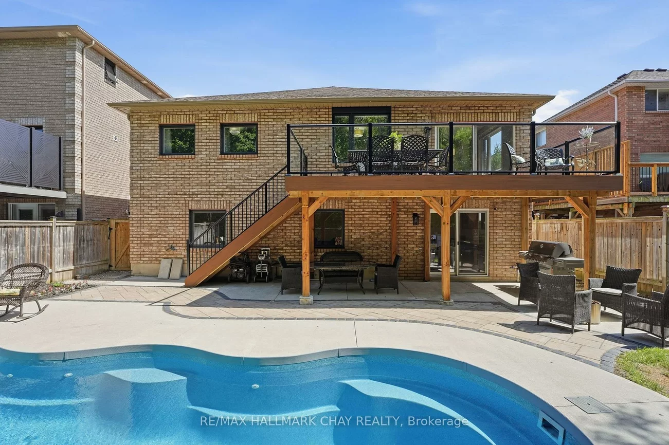50, Thicketwood, Painswick South, Barrie