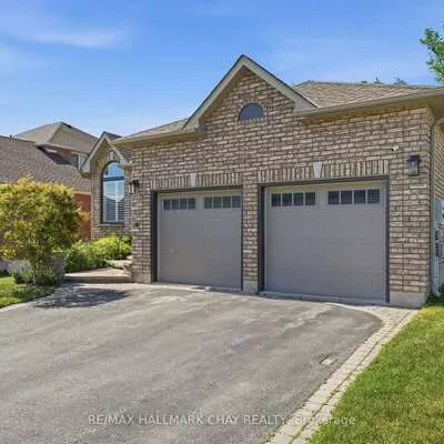 50, Thicketwood, Painswick South, Barrie