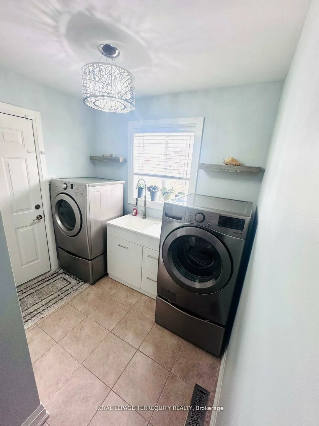 25, Jagges, Edgehill Drive, Barrie