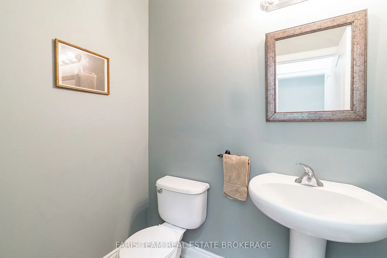 33, Auburn, Ardagh, Barrie