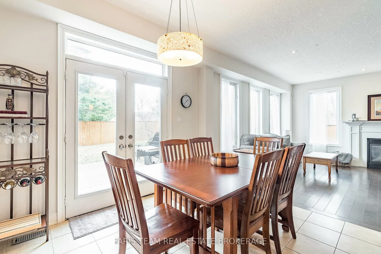 33, Auburn, Ardagh, Barrie