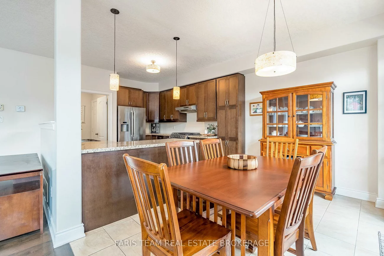 33, Auburn, Ardagh, Barrie