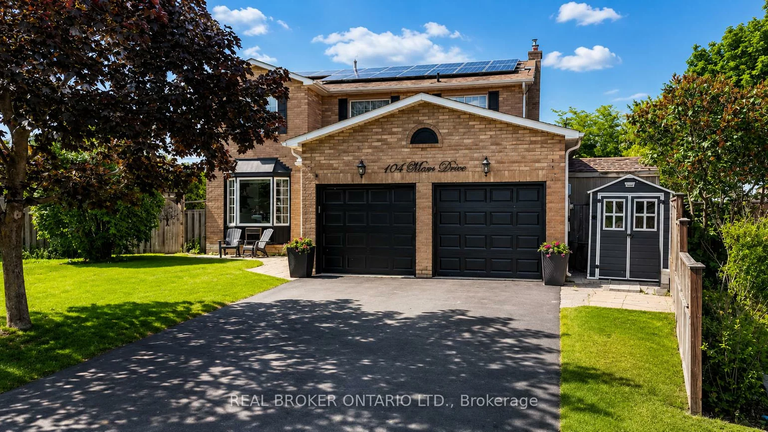 104, Moon, Ardagh, Barrie