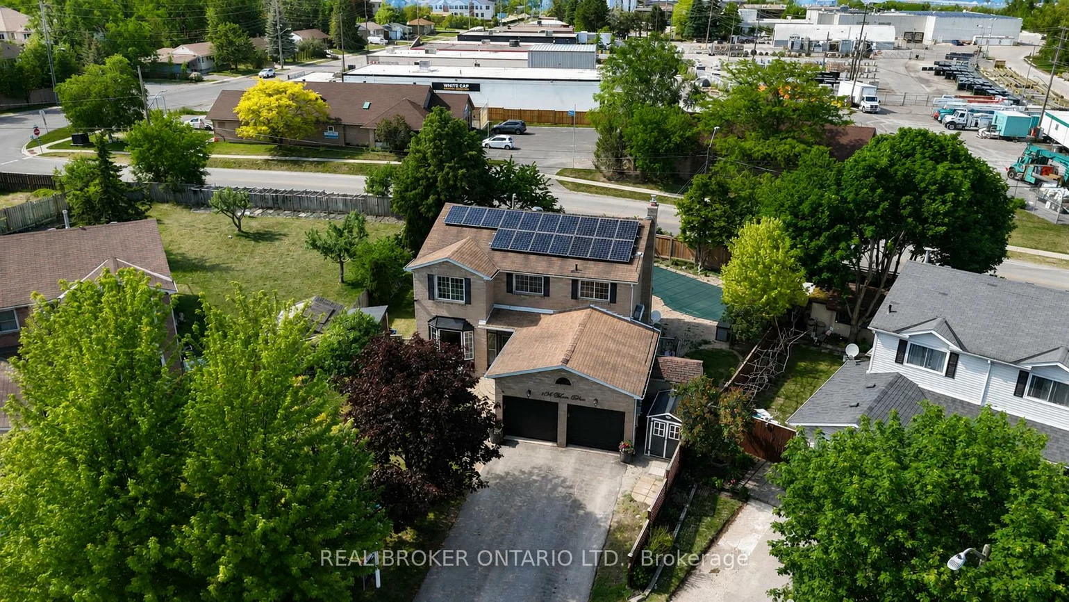 104, Moon, Ardagh, Barrie
