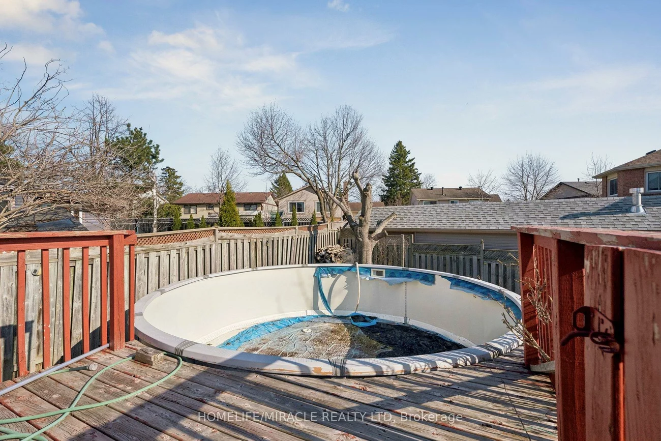 77, Livingstone, Sunnidale, Barrie