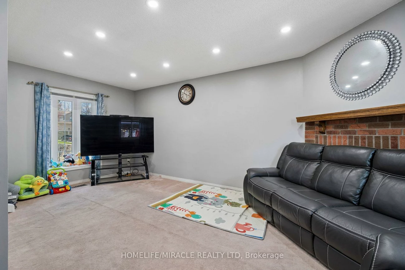 77, Livingstone, Sunnidale, Barrie
