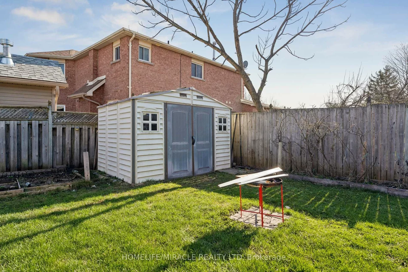 77, Livingstone, Sunnidale, Barrie