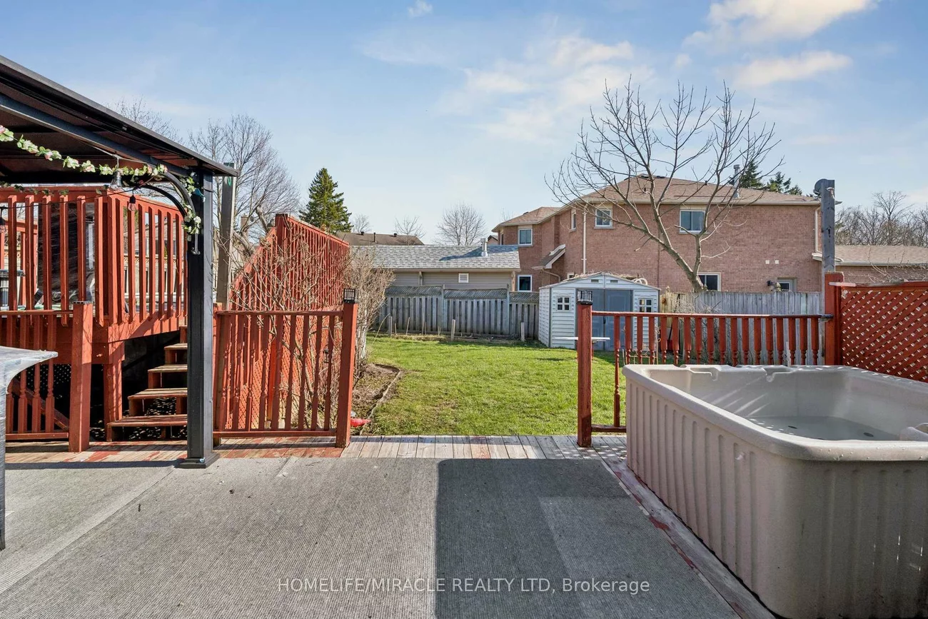77, Livingstone, Sunnidale, Barrie