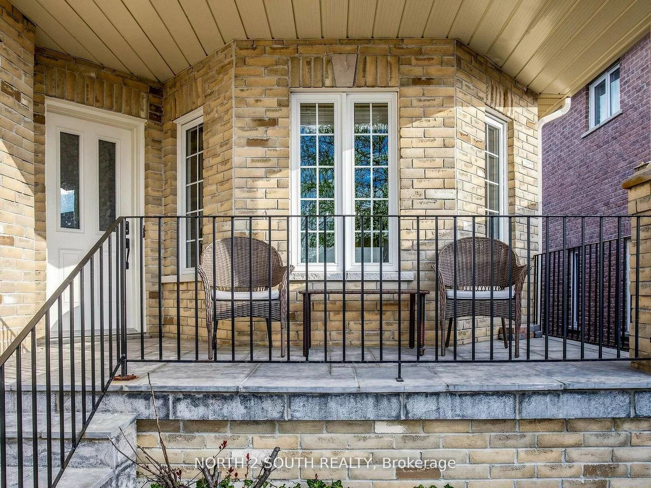 21, Black Ash, Ardagh, Barrie