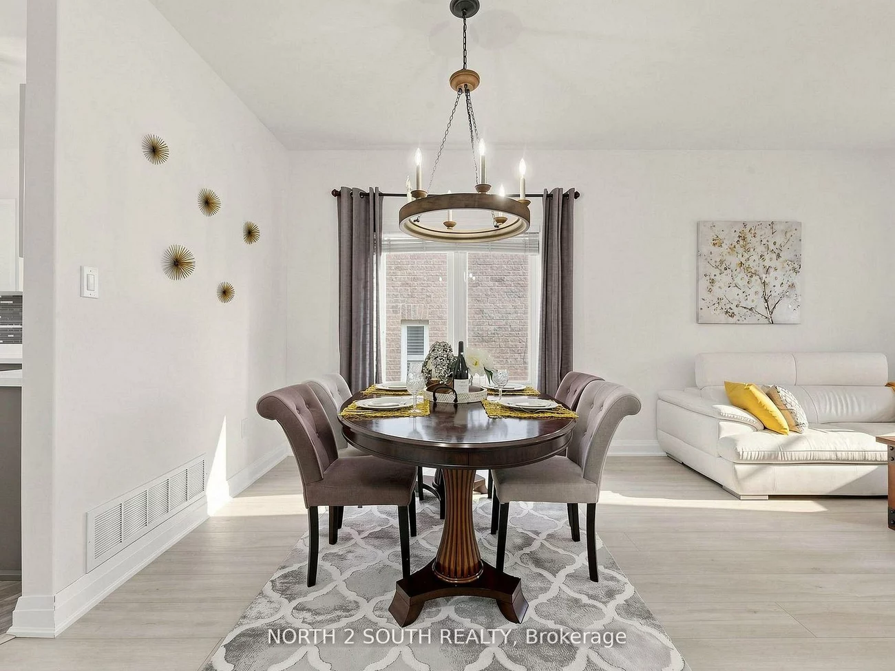 21, Black Ash, Ardagh, Barrie