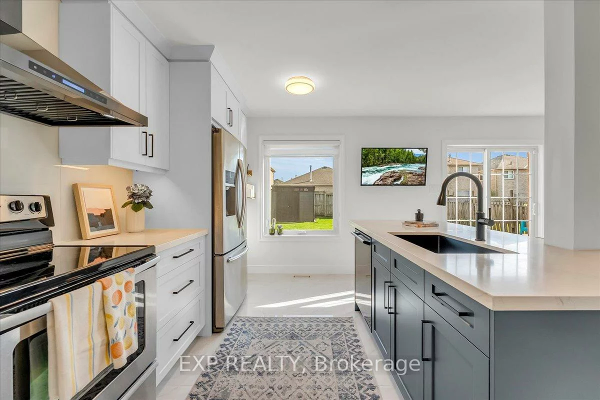 57, Dean, Painswick South, Barrie