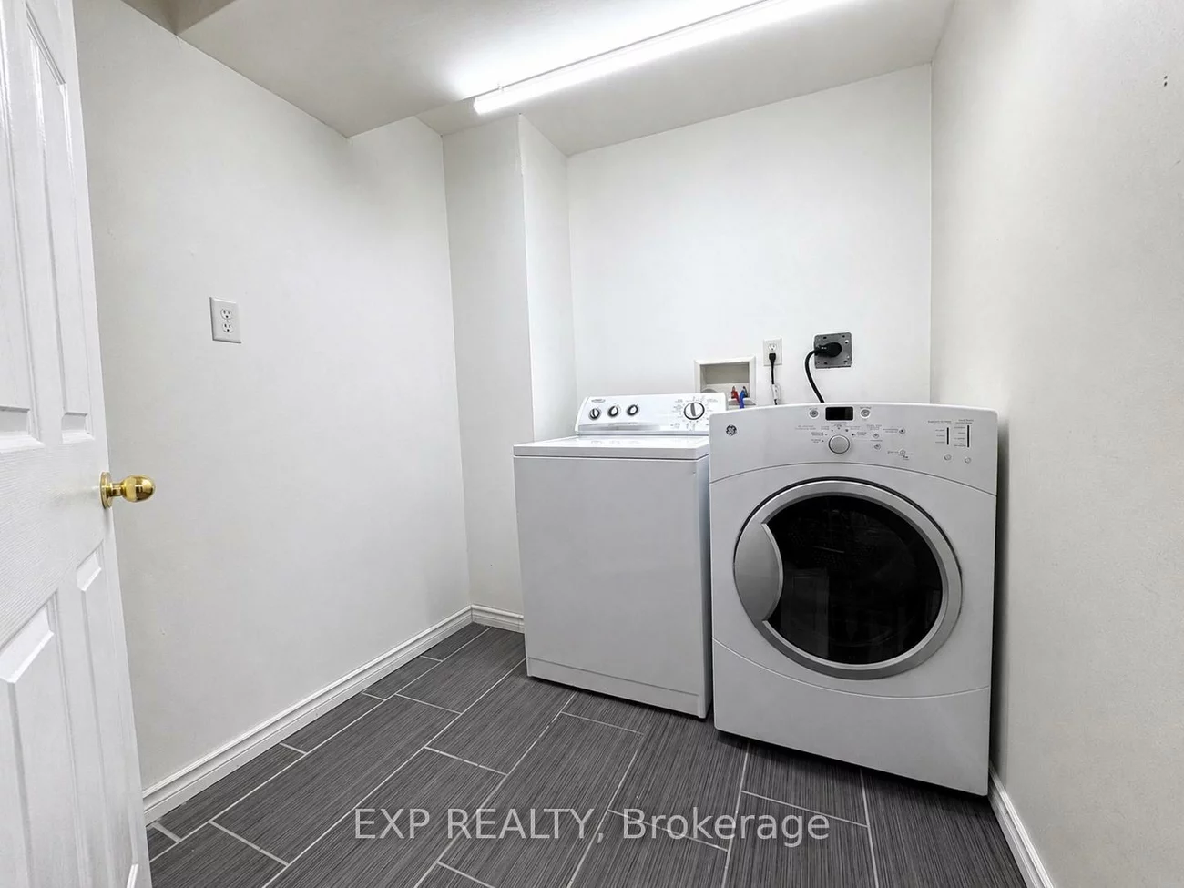 57, Dean, Painswick South, Barrie