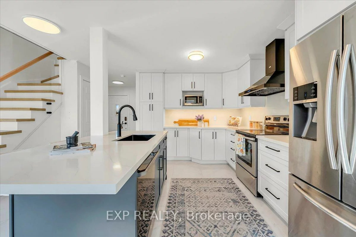 57, Dean, Painswick South, Barrie