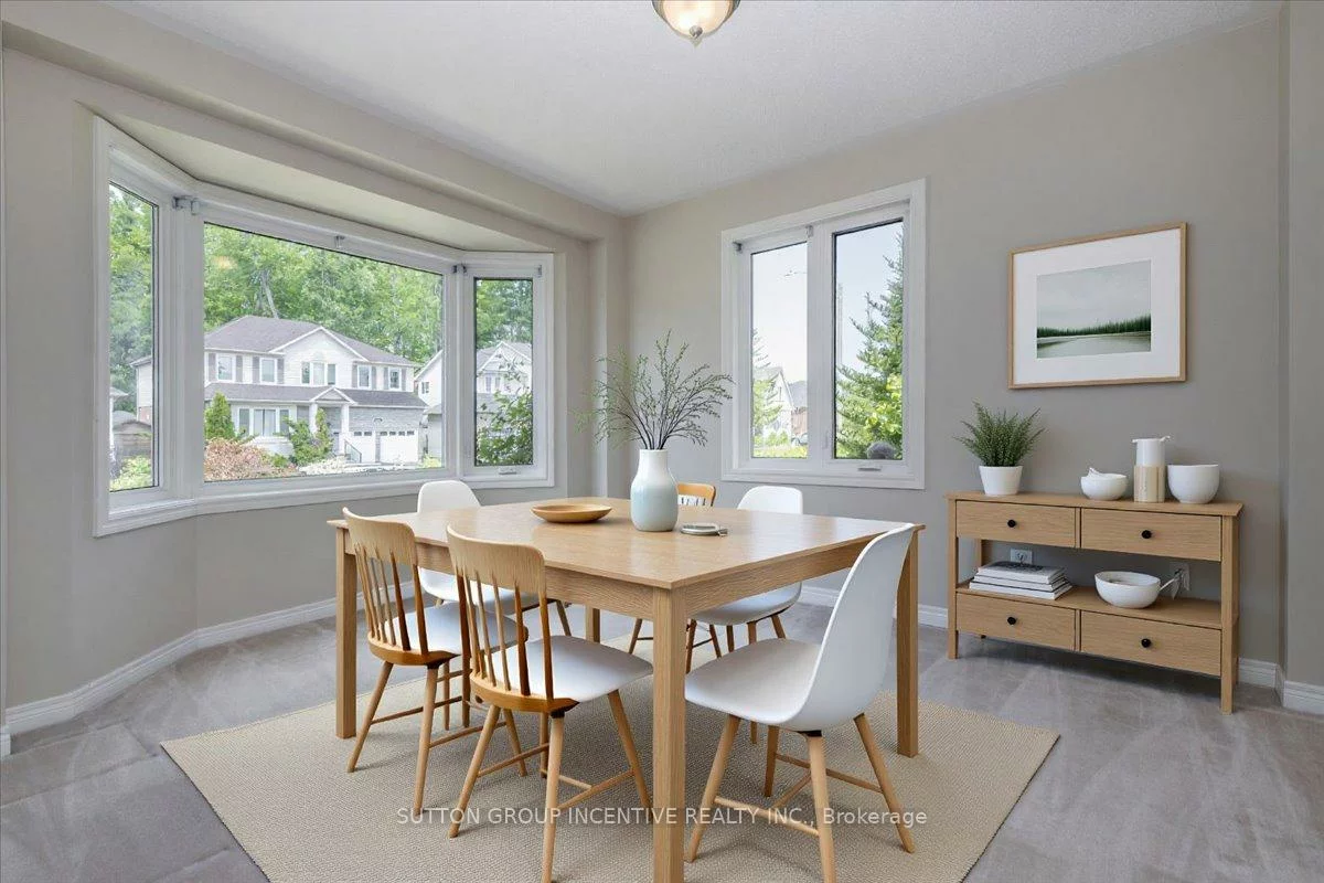 11, Thrushwood, 400 West, Barrie
